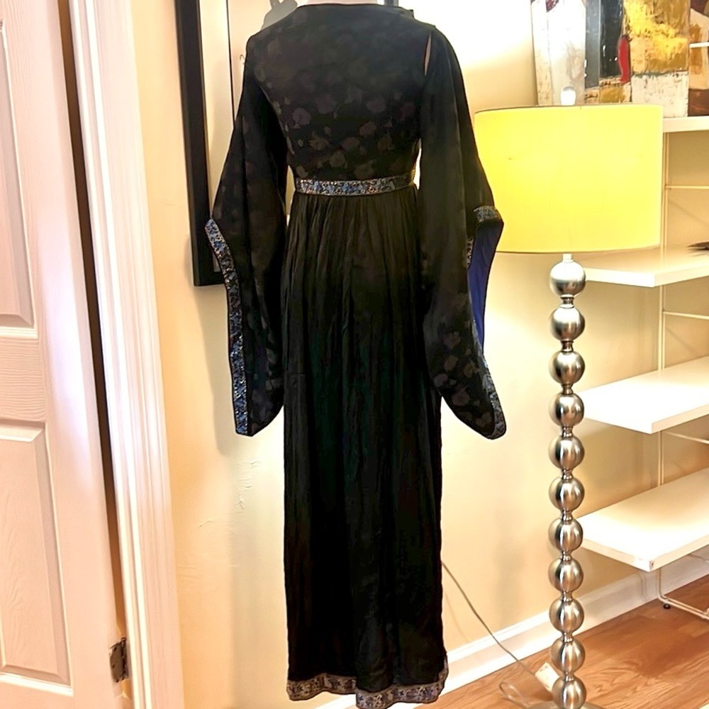 Victorian,Gothic Weighted Kaftan,Black & Blue,Exquisite Embroidery,Size Small - Picture 3 of 12